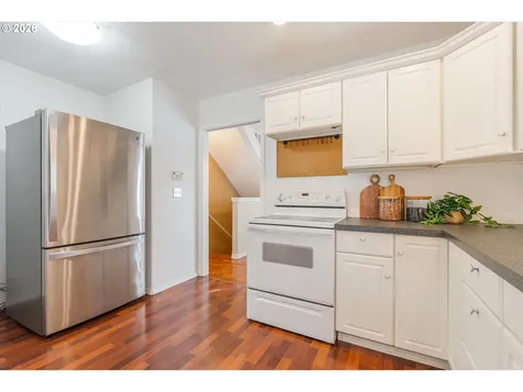3329 SE Waverleigh Boulevard Portland OR 97202