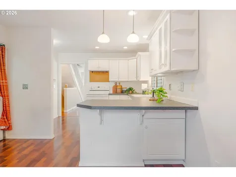 3329 SE Waverleigh Boulevard Portland OR 97202