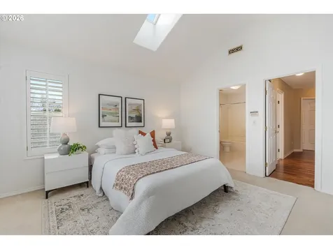 3329 SE Waverleigh Boulevard Portland OR 97202
