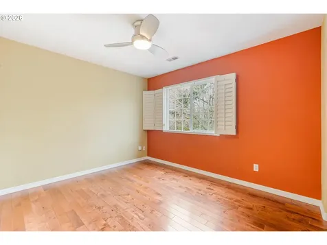3329 SE Waverleigh Boulevard Portland OR 97202