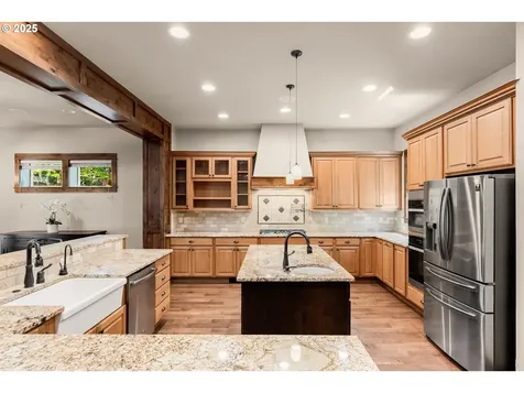 8585 NW Copeland Street Portland OR 97229
