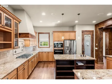 8585 NW Copeland Street Portland OR 97229