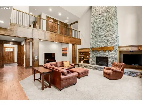 8585 NW Copeland Street Portland OR 97229