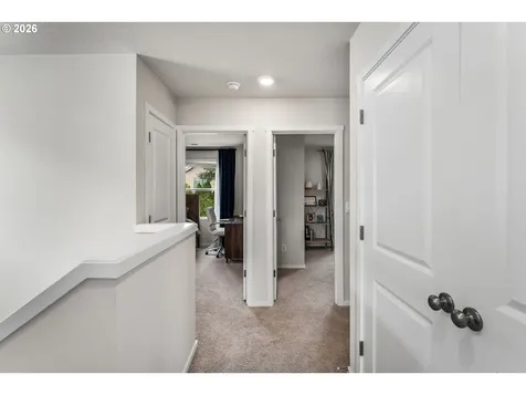 10425 NE 121st Avenue Vancouver WA 98662