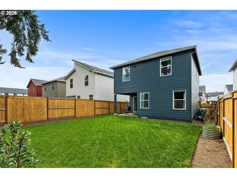 10425 NE 121st Avenue Vancouver WA 98662
