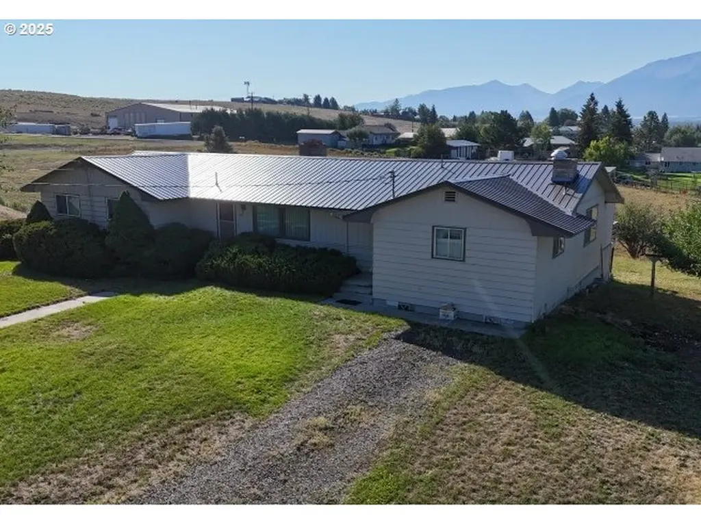 307 Wagner Street Enterprise OR 97828
