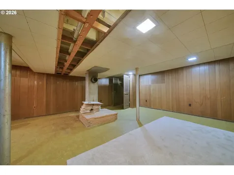 57681 Old Portland Road Warren OR 97053