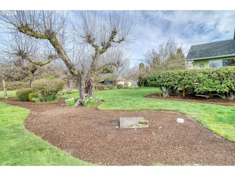 57681 Old Portland Road Warren OR 97053