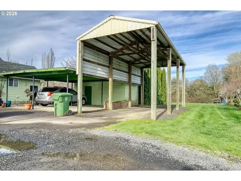 57681 Old Portland Road Warren OR 97053