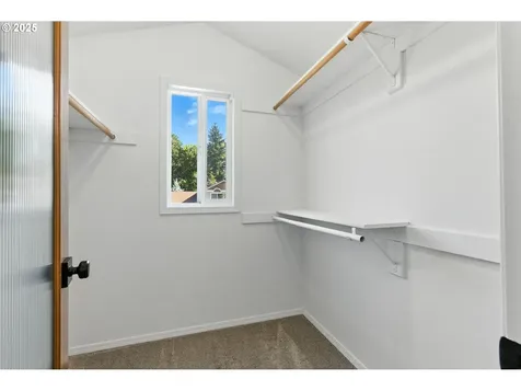 7170 SE Villa Street Hillsboro OR 97123