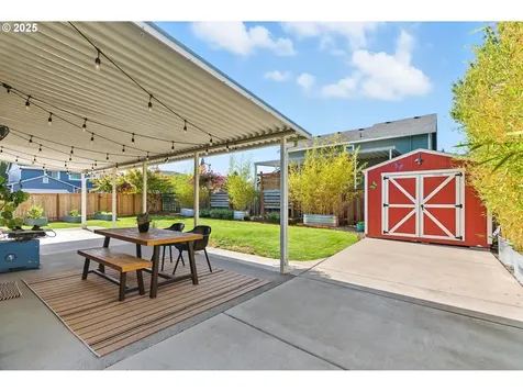 7170 SE Villa Street Hillsboro OR 97123