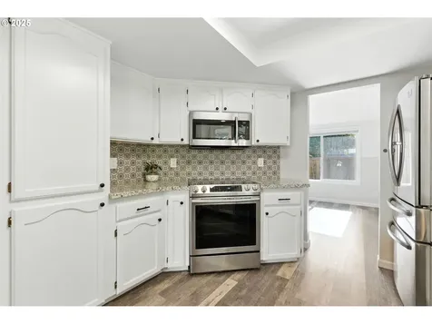 7170 SE Villa Street Hillsboro OR 97123