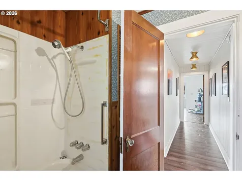 240 5th Avenue Seaside OR 97138