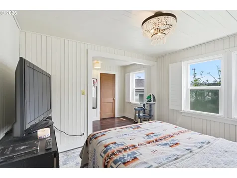 240 5th Avenue Seaside OR 97138