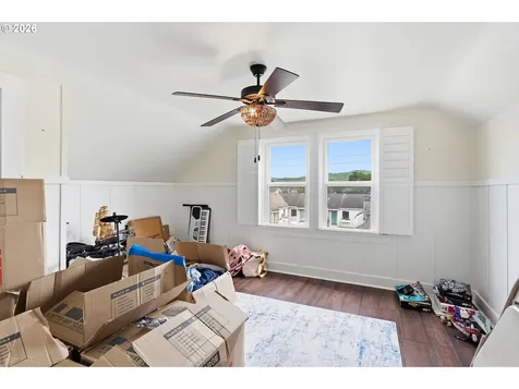 240 5th Avenue Seaside OR 97138