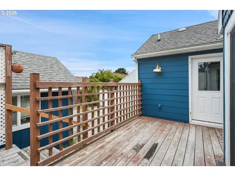 240 5th Avenue Seaside OR 97138