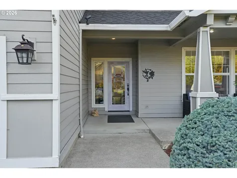 1100 SE 179th Court Vancouver WA 98683