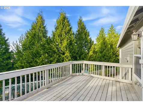1100 SE 179th Court Vancouver WA 98683