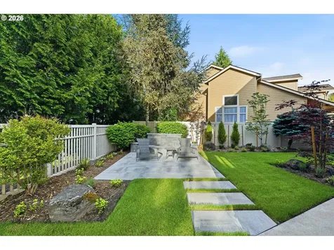 1100 SE 179th Court Vancouver WA 98683