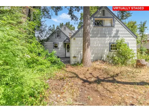733 S 3rd Street Cottage Grove OR 97424