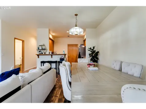 4131 Forsythia Street Springfield OR 97478