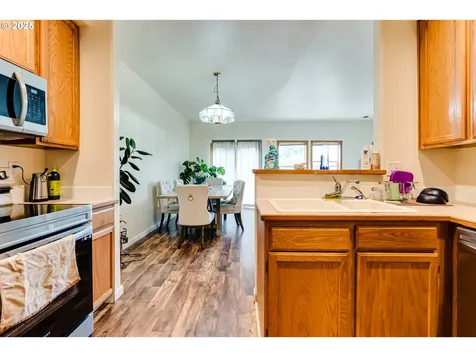4131 Forsythia Street Springfield OR 97478
