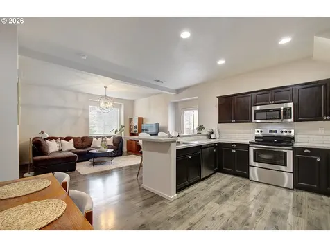 2398 SE Palmquist Road Gresham OR 97080