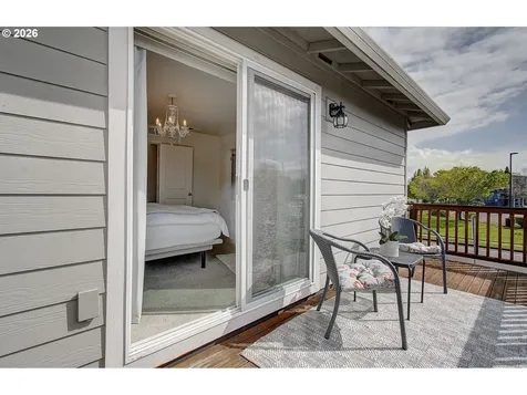 2398 SE Palmquist Road Gresham OR 97080