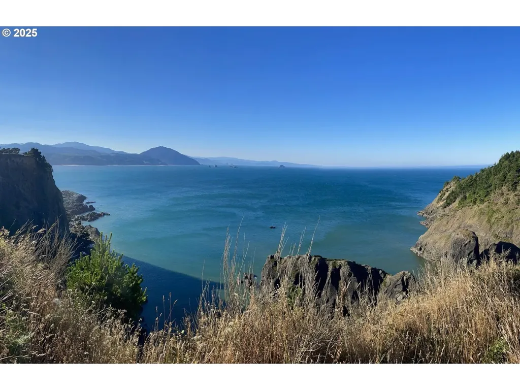 805 King Street Port Orford OR 97465