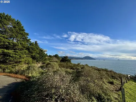 805 King Street Port Orford OR 97465