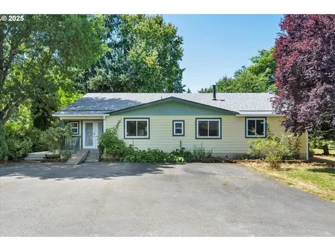 10025 NE Ward Road Brush Prairie WA 98606