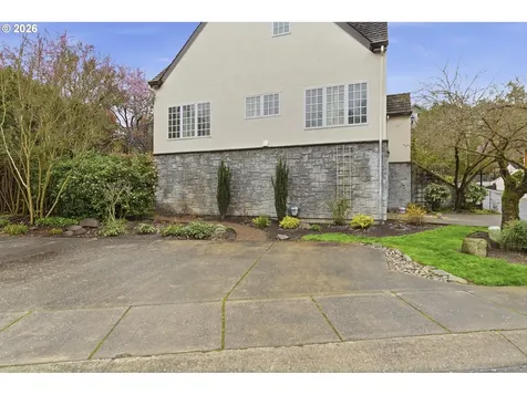 9950 NW Abbey Road Portland OR 97229