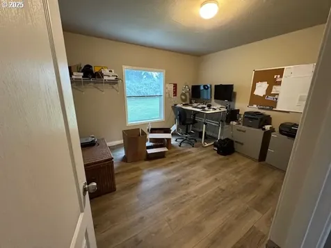 28080 SE Highway 224 Eagle Creek OR 97022