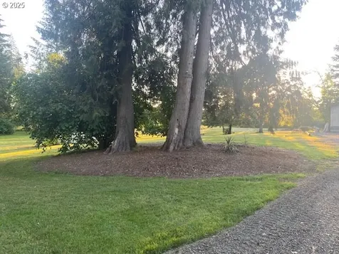 28080 SE Highway 224 Eagle Creek OR 97022