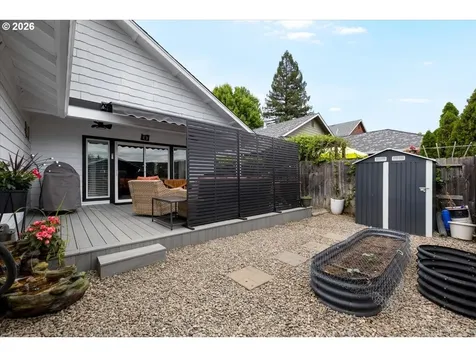 127 SW Vicki Lane Grants Pass OR 97526