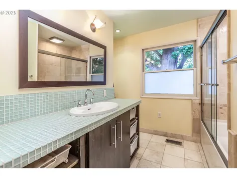3811 SE 40th Avenue Portland OR 97202