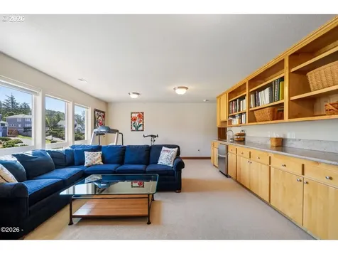 380 Fall Creek Drive Oceanside OR 97134