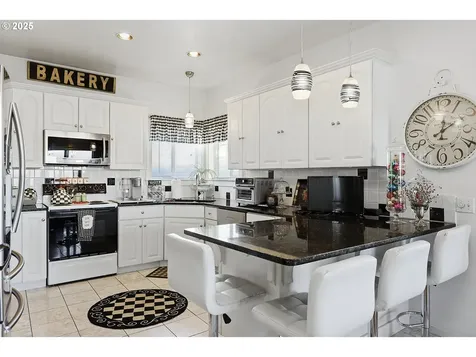3720 Columbia View Drive The Dalles OR 97058