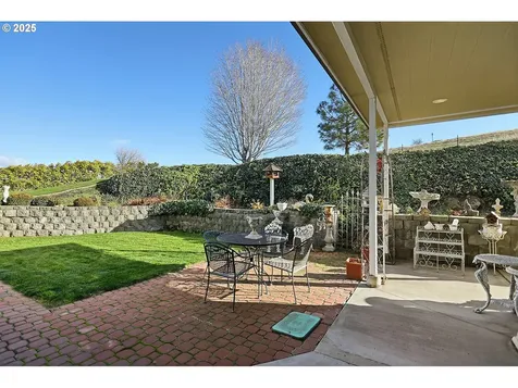3720 Columbia View Drive The Dalles OR 97058