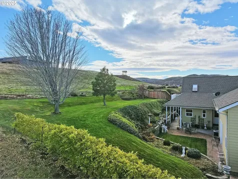 3720 Columbia View Drive The Dalles OR 97058