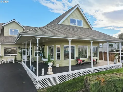 3720 Columbia View Drive The Dalles OR 97058