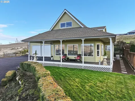 3720 Columbia View Drive The Dalles OR 97058