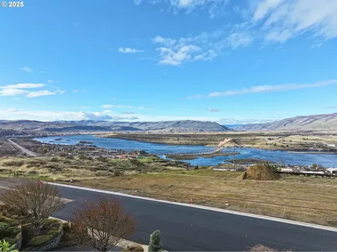 3720 Columbia View Drive The Dalles OR 97058