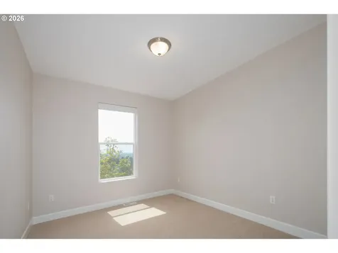1472 N Columbia Ridge Way Washougal WA 98671