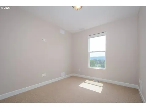 1472 N Columbia Ridge Way Washougal WA 98671