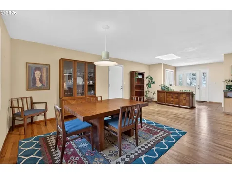 4103 SW Lee Street Portland OR 97221