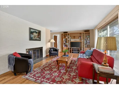4103 SW Lee Street Portland OR 97221