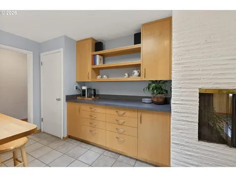 4103 SW Lee Street Portland OR 97221