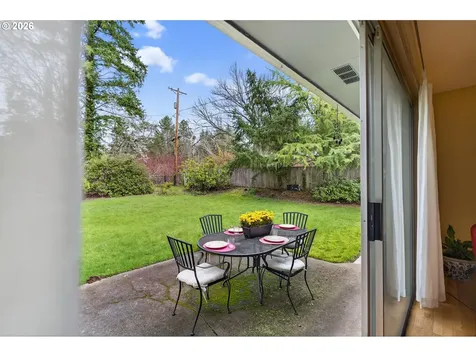 4103 SW Lee Street Portland OR 97221