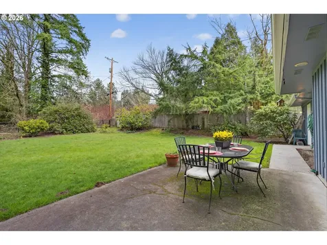 4103 SW Lee Street Portland OR 97221
